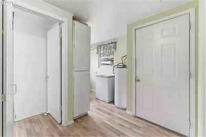 403 Queen Ave, Pe Ell, WA 98572 - Photo 29