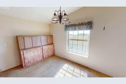 94120 Strahan St #113, Gold Beach, OR 97444 - Photo 5