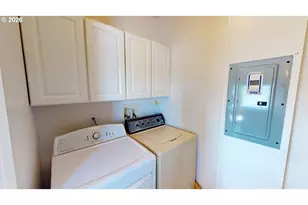 94120 Strahan St, Gold Beach, OR 97444 - Photo 15