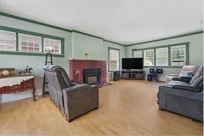 7462 N Dwight Ave, Portland, OR 97203 - Photo 7