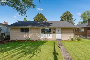 1811 15th Ave, Longview, WA 98632 - Photo 1