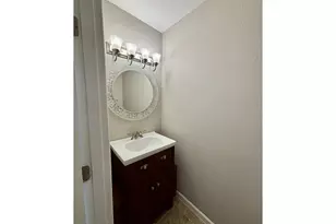 2058 NE Hogan Dr, Gresham, OR 97030 - Photo 7