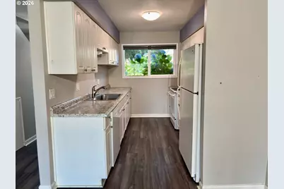 2058 NE Hogan Dr, Gresham, OR 97030 - Photo 13
