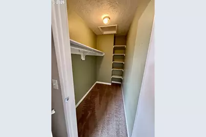 2058 NE Hogan Dr, Gresham, OR 97030 - Photo 27