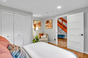 14890 SW Village Ln, Beaverton, OR 97007 - Photo 35