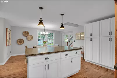 14890 SW Village Ln, Beaverton, OR 97007 - Photo 21