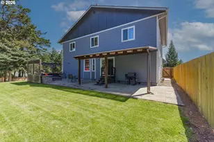 1602 Ash St, North Bend, OR 97459 - Photo 39