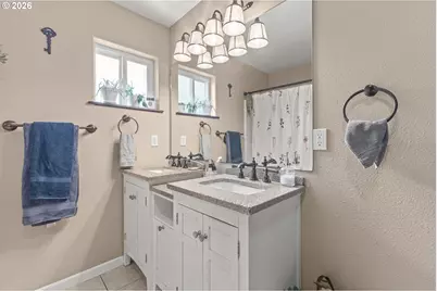 1602 Ash St, North Bend, OR 97459 - Photo 31