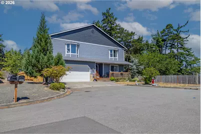 1602 Ash St, North Bend, OR 97459 - Photo 1