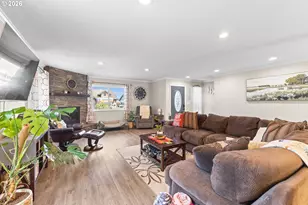 1602 Ash St, North Bend, OR 97459 - Photo 13
