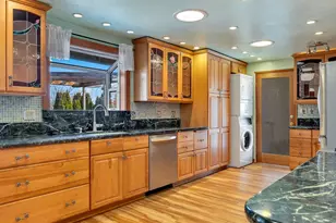 30 W Kensington Ave, Astoria, OR 97103 - Photo 13