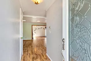 30 W Kensington Ave, Astoria, OR 97103 - Photo 3