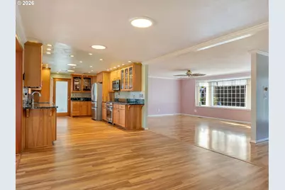 30 W Kensington Ave, Astoria, OR 97103 - Photo 7