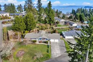 30 W Kensington Ave, Astoria, OR 97103 - Photo 1