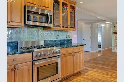 30 W Kensington Ave, Astoria, OR 97103 - Photo 11