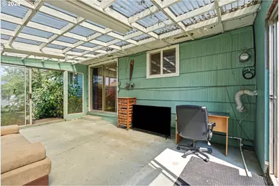 1321 SE 152nd Pl, Portland, OR 97233 - Photo 31