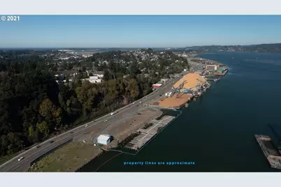 2580 N Bayshore Dr, Coos Bay, OR 97420 - Photo 5