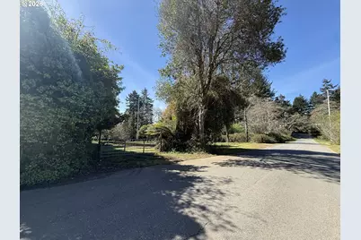 1300 Hampton Rd, Brookings, OR 97415 - Photo 7