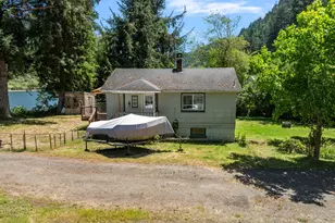 41459 State Hwy 38, Reedsport, OR 97467 - Photo 19