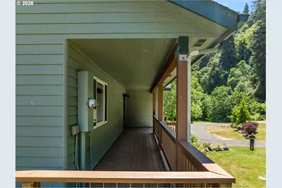 41459 State Highway 38, Reedsport, OR 97467 - Photo 5