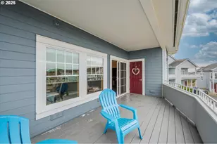 1323 Village Loop, Bandon, OR 97411 - Photo 17