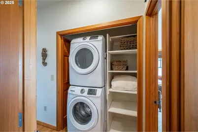 1323 Village Loop, Bandon, OR 97411 - Photo 23