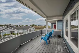 1323 Village Loop, Bandon, OR 97411 - Photo 19