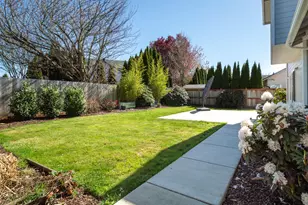 3985 Shenstone Dr, Eugene, OR 97404 - Photo 43