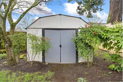 4134 NE 63rd Ave, Portland, OR 97218 - Photo 35