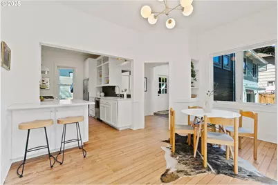 1912 NE 11th Ave, Portland, OR 97212 - Photo 9