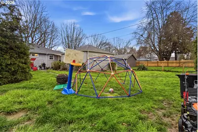 463 26th Ave, Longview, WA 98632 - Photo 17