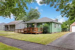 463 26th Ave, Longview, WA 98632 - Photo 3