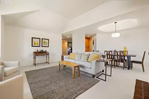 18078 Crest Ct, Oregon City, OR 97045 - Photo 9