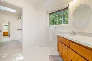 18078 Crest Ct, Oregon City, OR 97045 - Photo 31