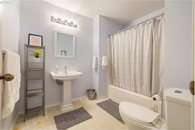 18078 Crest Ct, Oregon City, OR 97045 - Photo 23
