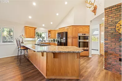 18078 Crest Ct, Oregon City, OR 97045 - Photo 15
