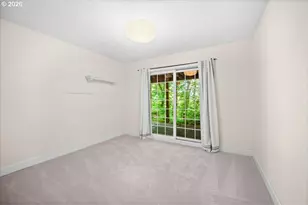 10332 SW Lancaster Rd, Portland, OR 97219 - Photo 33