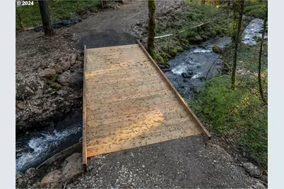 455 Country Club Rd, Hood River, OR 97031 - Photo 23