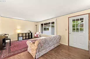 1753 Elkay Dr, Eugene, OR 97404 - Photo 5