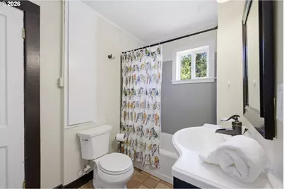 955 Kelly Blvd, Springfield, OR 97477 - Photo 13