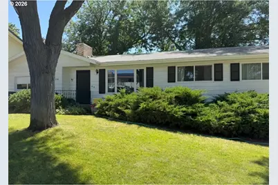 3316 SW Kirk Ave, Pendleton, OR 97801 - Photo 1