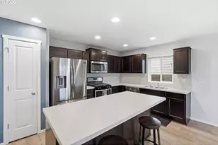 653 NE 138th Pl, Vancouver, WA 98684 - Photo 9