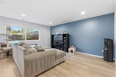 653 NE 138th Pl #93, Vancouver, WA 98684 - Photo 5