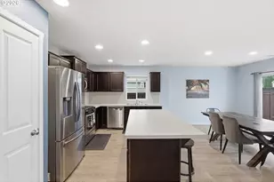 653 NE 138th Pl, Vancouver, WA 98684 - Photo 11