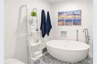 89026 Ocean Dr, Warrenton, OR 97146 - Photo 27