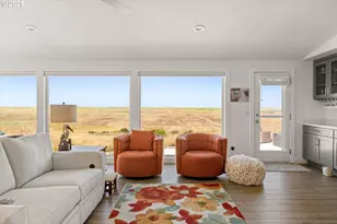 89026 Ocean Dr, Warrenton, OR 97146 - Photo 15