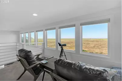 89026 Ocean Dr, Warrenton, OR 97146 - Photo 37