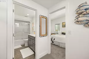 89026 Ocean Dr, Warrenton, OR 97146 - Photo 29