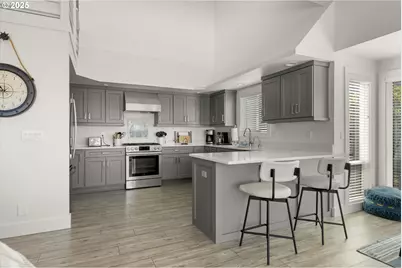 89026 Ocean Dr, Warrenton, OR 97146 - Photo 17