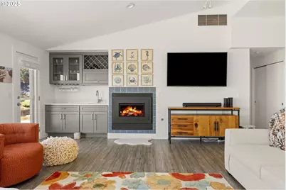 89026 Ocean Dr, Warrenton, OR 97146 - Photo 15